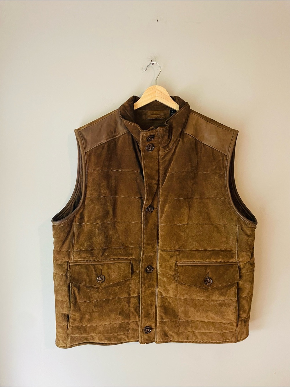 Roundtree & Yorke Suede Leather Vest